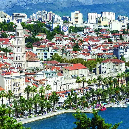 Beautiful In With House Sea View Apartmán Split